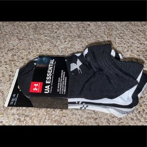 Girls under armour socks 6 pack 13.5k-4y